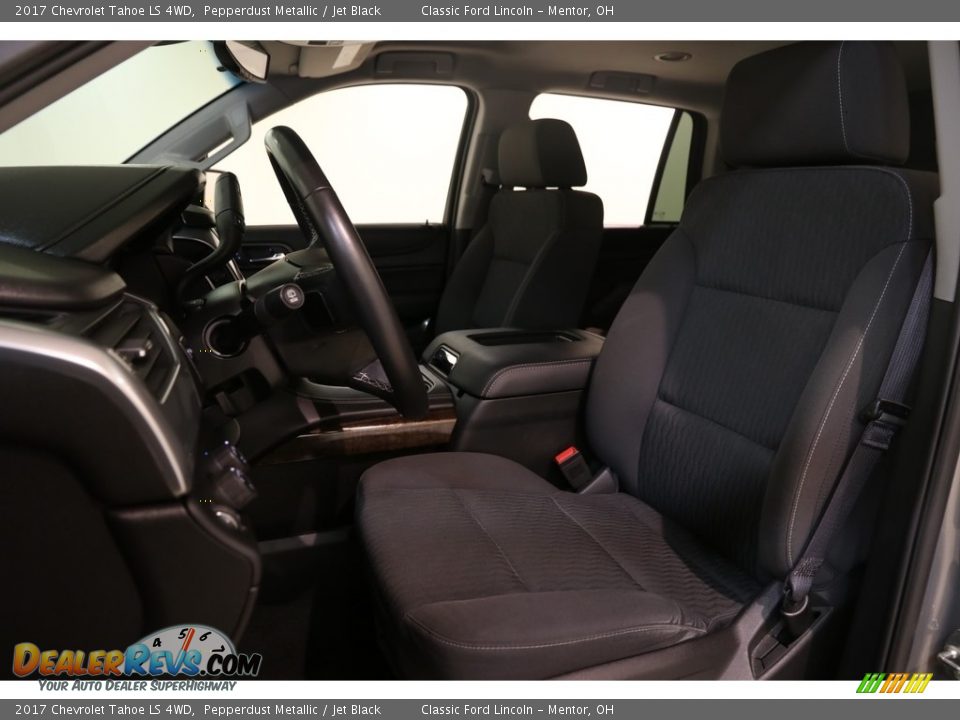 2017 Chevrolet Tahoe LS 4WD Pepperdust Metallic / Jet Black Photo #5