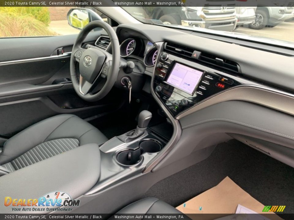 2020 Toyota Camry SE Celestial Silver Metallic / Black Photo #28