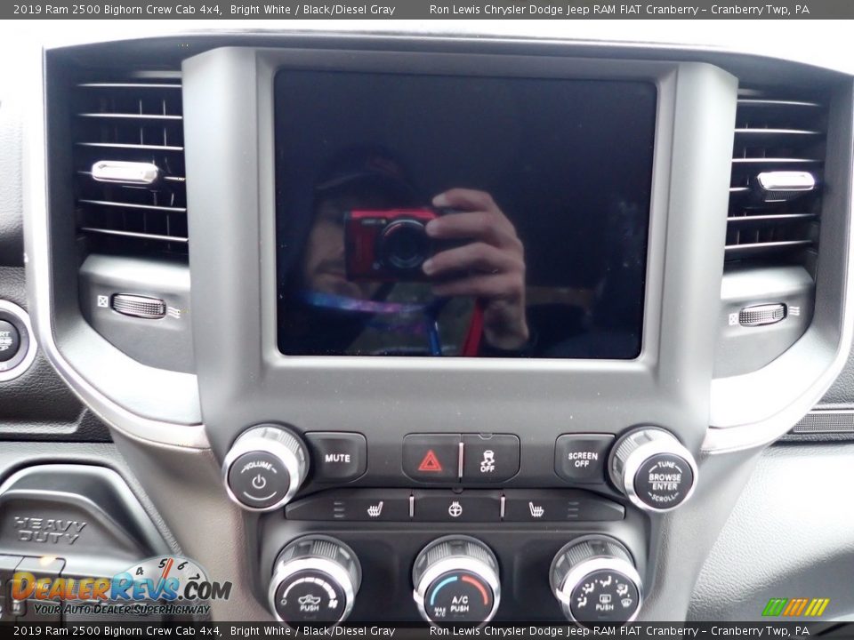 2019 Ram 2500 Bighorn Crew Cab 4x4 Bright White / Black/Diesel Gray Photo #17