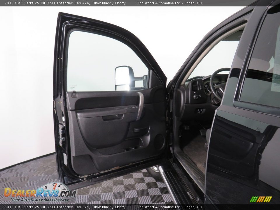 2013 GMC Sierra 2500HD SLE Extended Cab 4x4 Onyx Black / Ebony Photo #24
