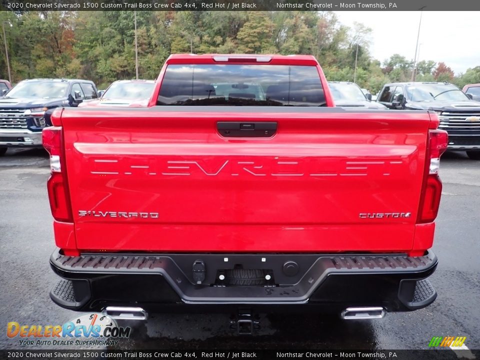 2020 Chevrolet Silverado 1500 Custom Trail Boss Crew Cab 4x4 Red Hot / Jet Black Photo #4