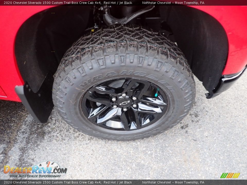 2020 Chevrolet Silverado 1500 Custom Trail Boss Crew Cab 4x4 Wheel Photo #8