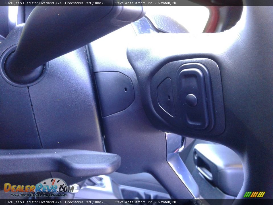 2020 Jeep Gladiator Overland 4x4 Firecracker Red / Black Photo #15