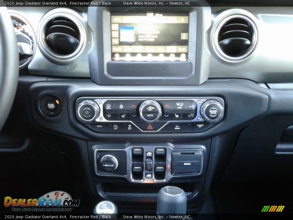 2020 Jeep Gladiator Overland 4x4 Firecracker Red / Black Photo #19
