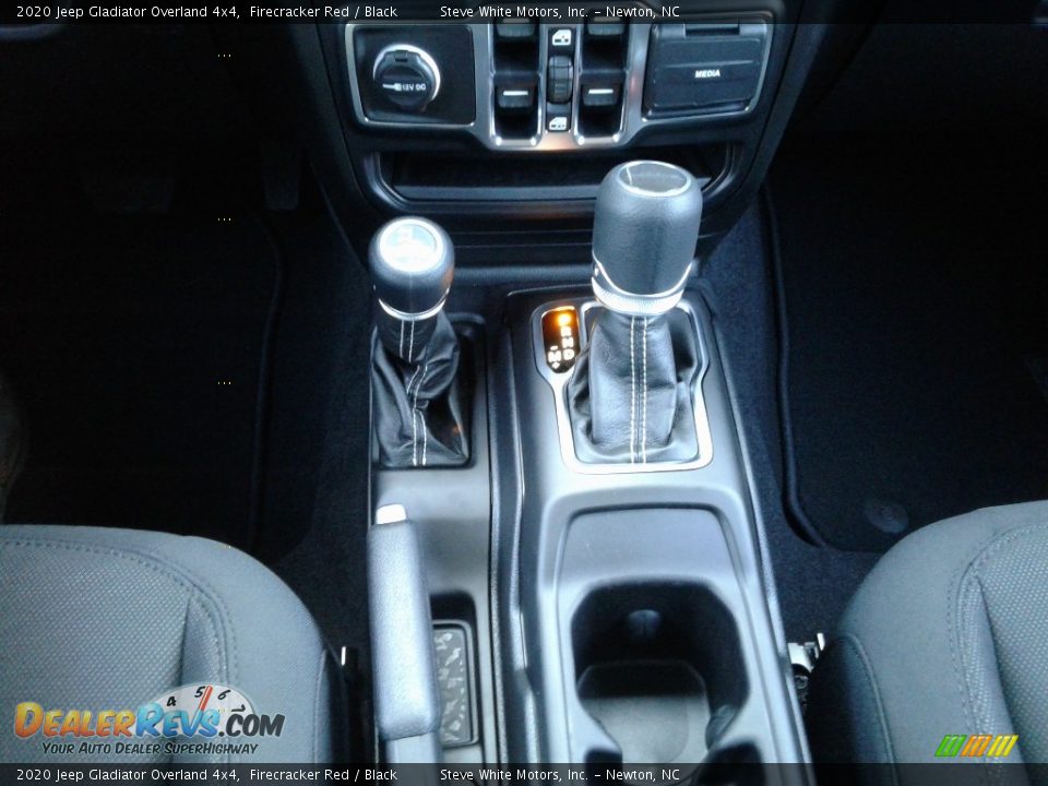2020 Jeep Gladiator Overland 4x4 Shifter Photo #26