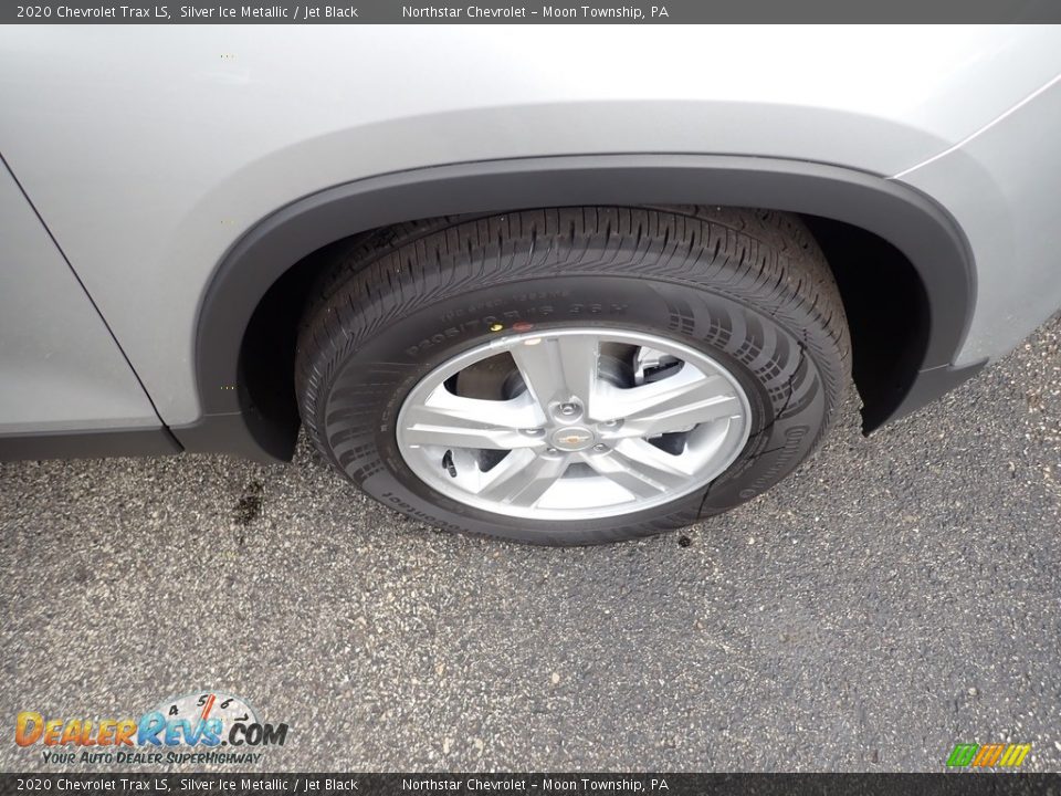 2020 Chevrolet Trax LS Silver Ice Metallic / Jet Black Photo #9