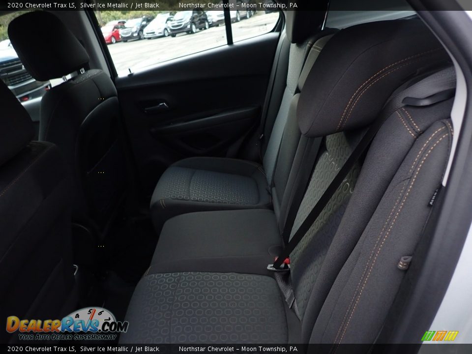 2020 Chevrolet Trax LS Silver Ice Metallic / Jet Black Photo #12