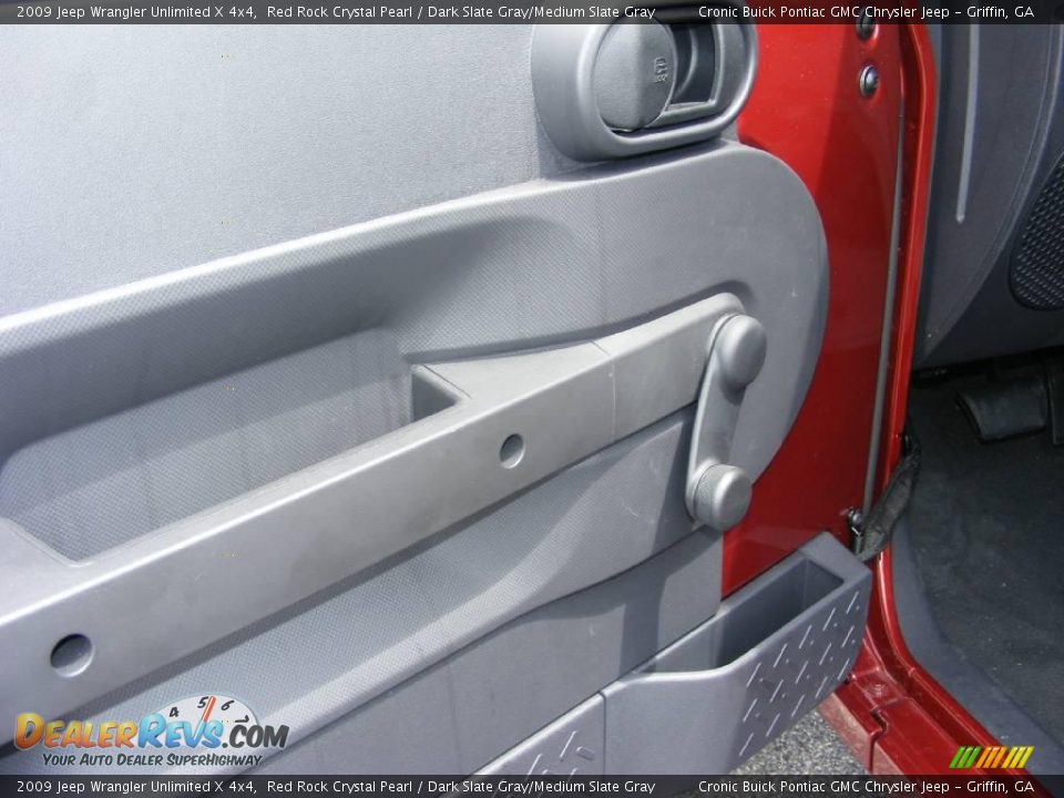 2009 Jeep Wrangler Unlimited X 4x4 Red Rock Crystal Pearl / Dark Slate Gray/Medium Slate Gray Photo #15