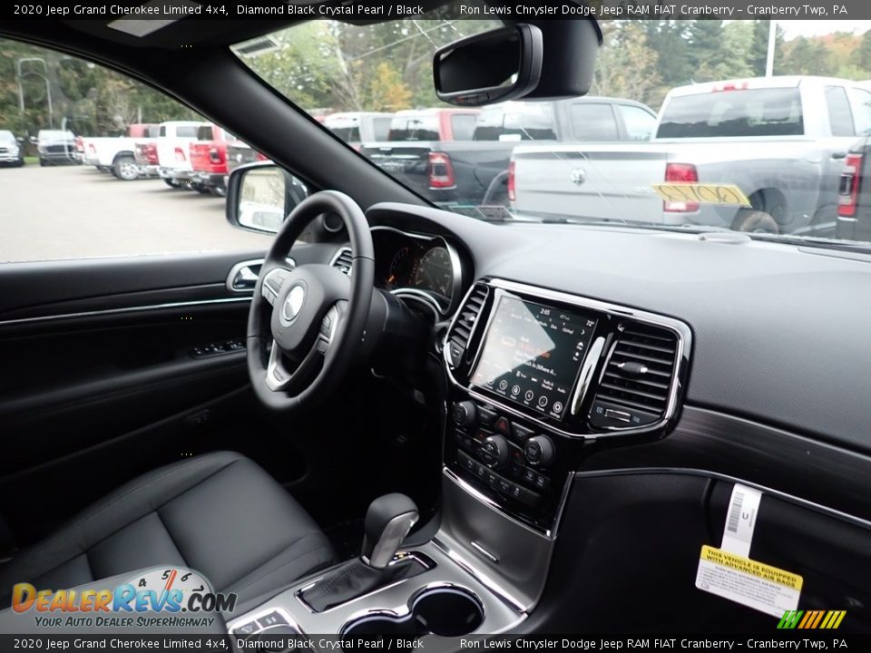 2020 Jeep Grand Cherokee Limited 4x4 Diamond Black Crystal Pearl / Black Photo #11