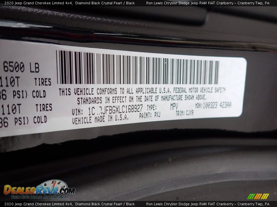 2020 Jeep Grand Cherokee Limited 4x4 Diamond Black Crystal Pearl / Black Photo #16