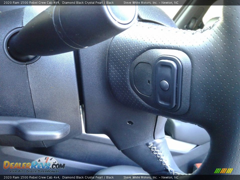 2020 Ram 1500 Rebel Crew Cab 4x4 Diamond Black Crystal Pearl / Black Photo #16