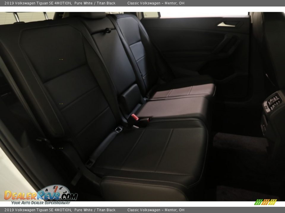 2019 Volkswagen Tiguan SE 4MOTION Pure White / Titan Black Photo #16