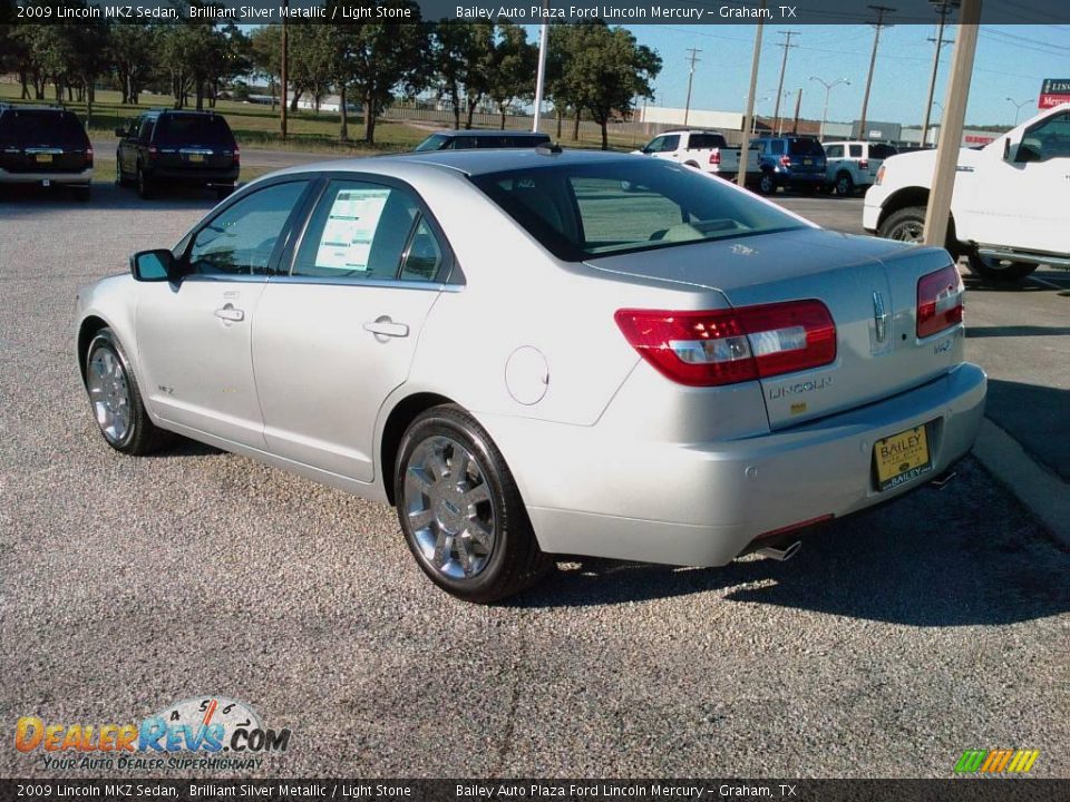 2009 Lincoln MKZ Sedan Brilliant Silver Metallic / Light Stone Photo #3