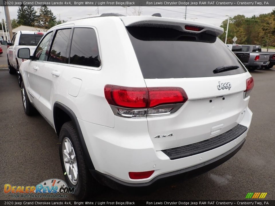 2020 Jeep Grand Cherokee Laredo 4x4 Bright White / Light Frost Beige/Black Photo #3
