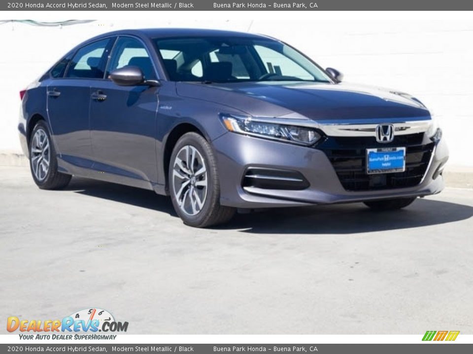 Front 3/4 View of 2020 Honda Accord Hybrid Sedan Photo #1
