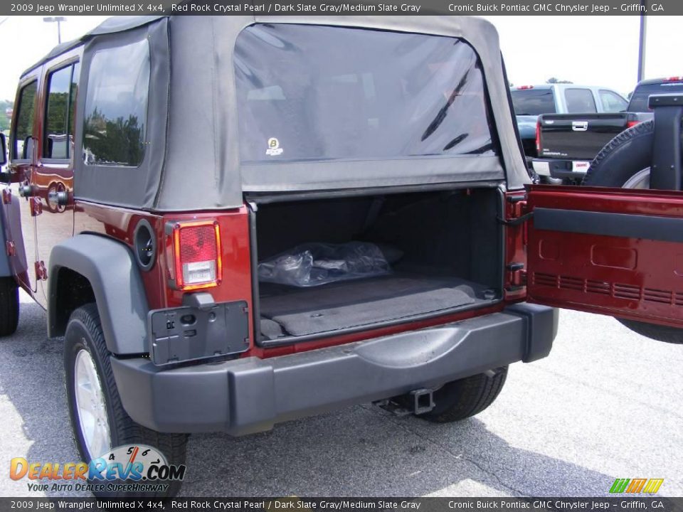 2009 Jeep Wrangler Unlimited X 4x4 Red Rock Crystal Pearl / Dark Slate Gray/Medium Slate Gray Photo #18