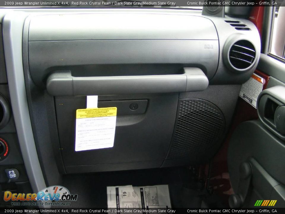 2009 Jeep Wrangler Unlimited X 4x4 Red Rock Crystal Pearl / Dark Slate Gray/Medium Slate Gray Photo #23