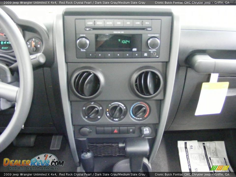 2009 Jeep Wrangler Unlimited X 4x4 Red Rock Crystal Pearl / Dark Slate Gray/Medium Slate Gray Photo #24