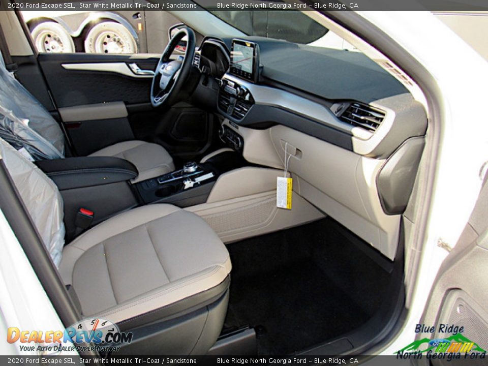 2020 Ford Escape SEL Star White Metallic Tri-Coat / Sandstone Photo #27
