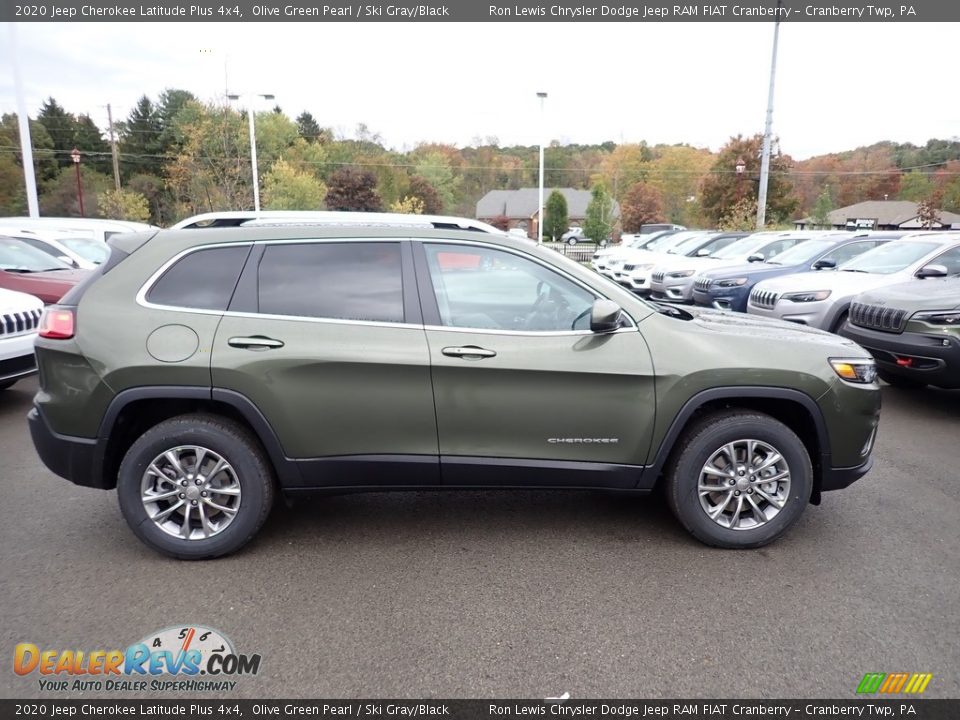2020 Jeep Cherokee Latitude Plus 4x4 Olive Green Pearl / Ski Gray/Black Photo #6