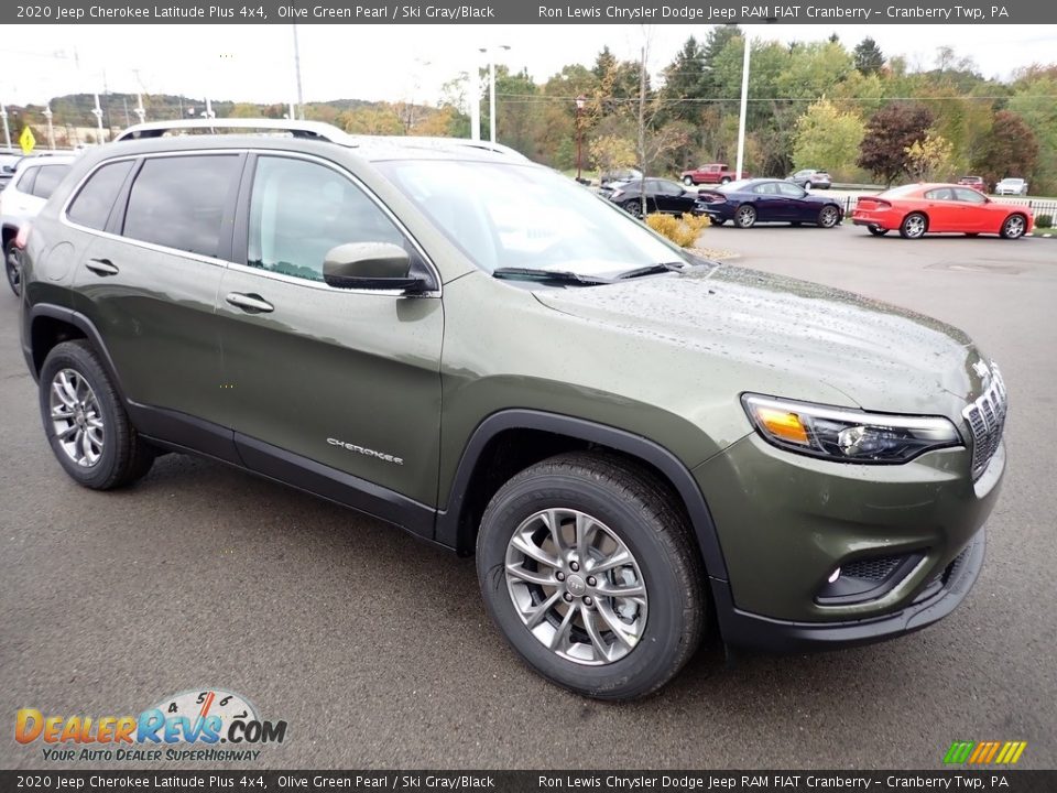 2020 Jeep Cherokee Latitude Plus 4x4 Olive Green Pearl / Ski Gray/Black Photo #7