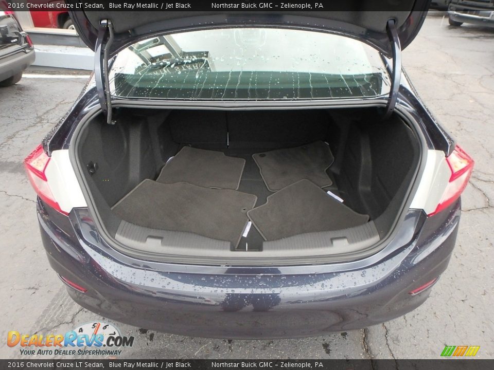 2016 Chevrolet Cruze LT Sedan Blue Ray Metallic / Jet Black Photo #10