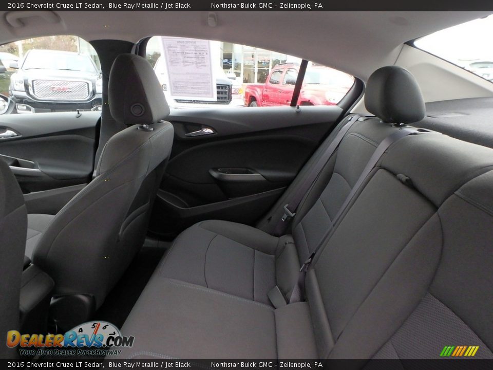 2016 Chevrolet Cruze LT Sedan Blue Ray Metallic / Jet Black Photo #18