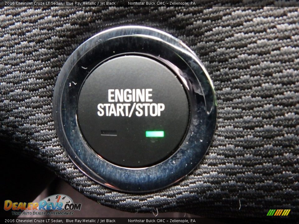 2016 Chevrolet Cruze LT Sedan Blue Ray Metallic / Jet Black Photo #25