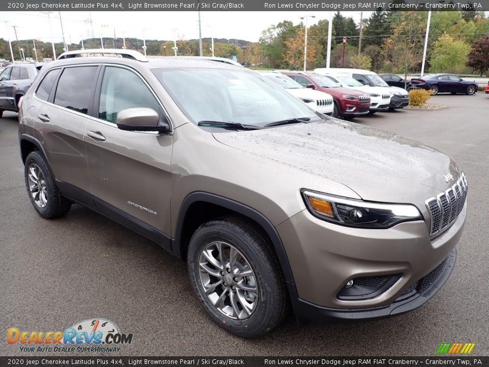 2020 Jeep Cherokee Latitude Plus 4x4 Light Brownstone Pearl / Ski Gray/Black Photo #7