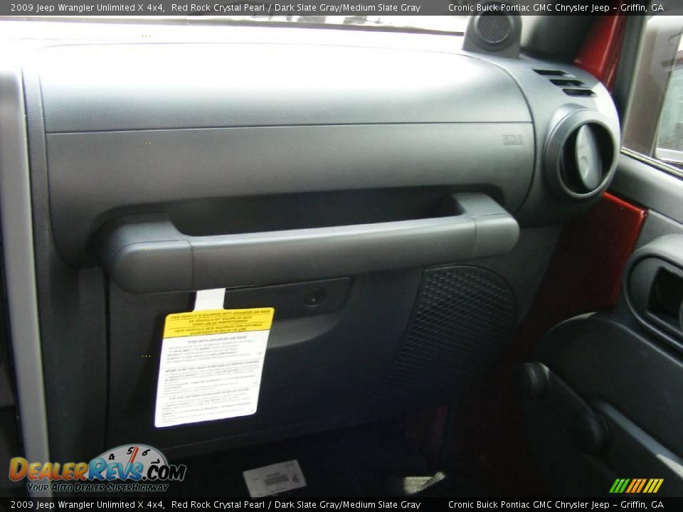 2009 Jeep Wrangler Unlimited X 4x4 Red Rock Crystal Pearl / Dark Slate Gray/Medium Slate Gray Photo #23