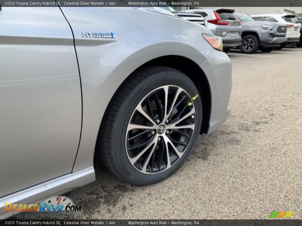 2020 Toyota Camry Hybrid SE Wheel Photo #32