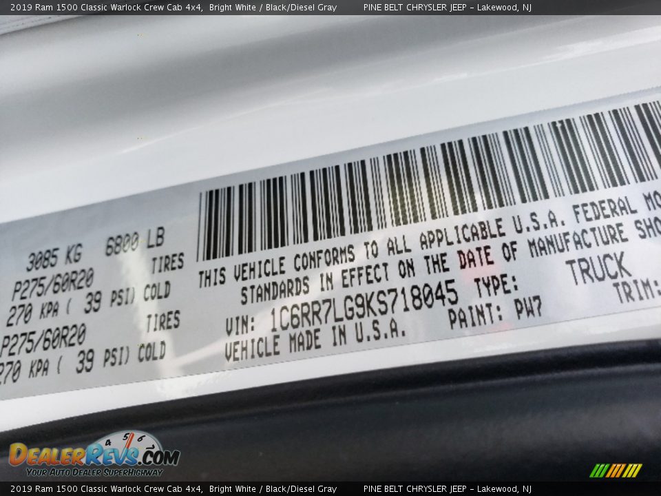 2019 Ram 1500 Classic Warlock Crew Cab 4x4 Bright White / Black/Diesel Gray Photo #9