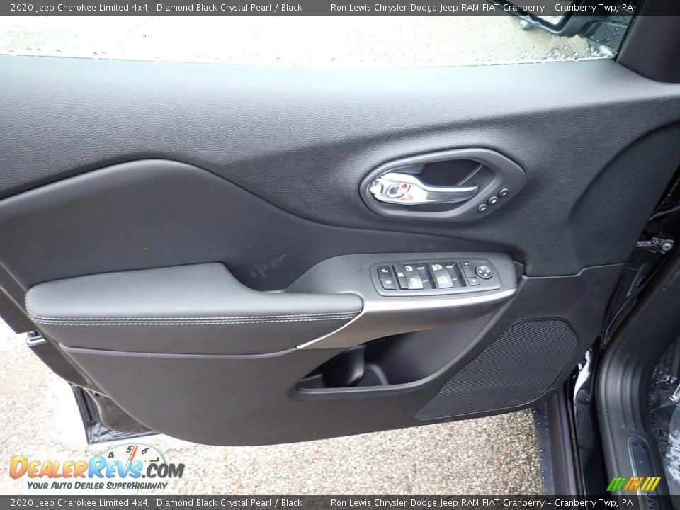 2020 Jeep Cherokee Limited 4x4 Diamond Black Crystal Pearl / Black Photo #12