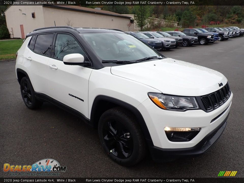 2020 Jeep Compass Latitude 4x4 White / Black Photo #7