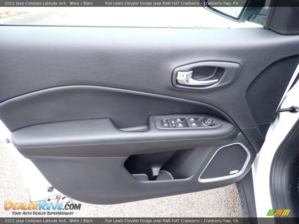 2020 Jeep Compass Latitude 4x4 White / Black Photo #14