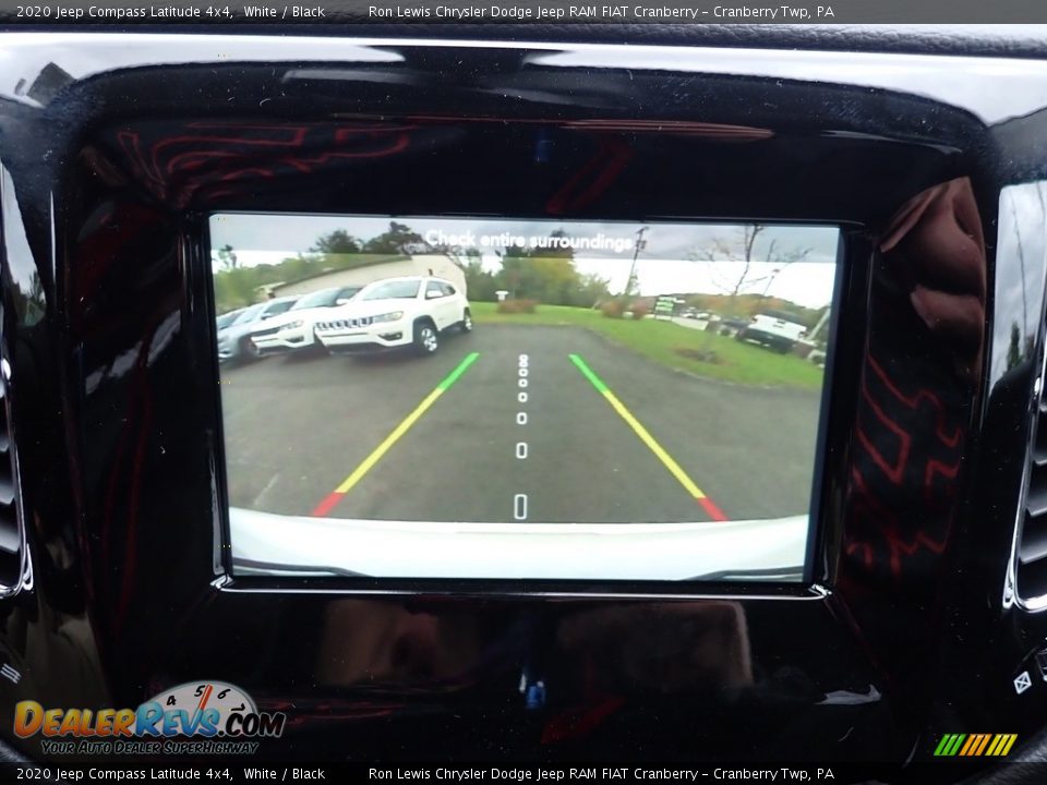 2020 Jeep Compass Latitude 4x4 White / Black Photo #17