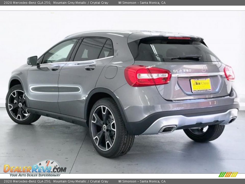 2020 Mercedes-Benz GLA 250 Mountain Grey Metallic / Crystal Gray Photo #2