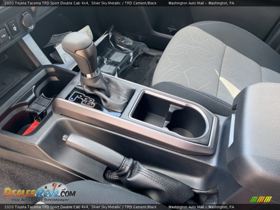 2020 Toyota Tacoma TRD Sport Double Cab 4x4 Shifter Photo #4