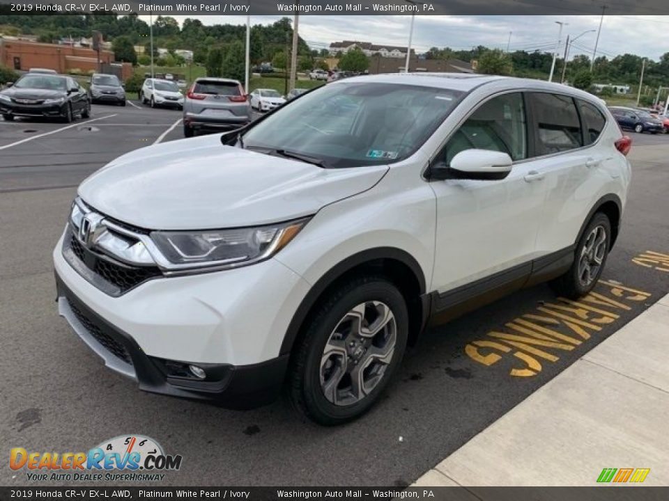 Front 3/4 View of 2019 Honda CR-V EX-L AWD Photo #4