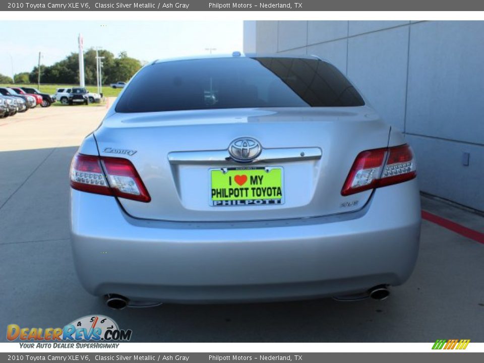 2010 Toyota Camry XLE V6 Classic Silver Metallic / Ash Gray Photo #7