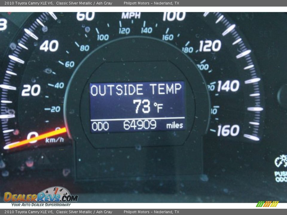 2010 Toyota Camry XLE V6 Classic Silver Metallic / Ash Gray Photo #14
