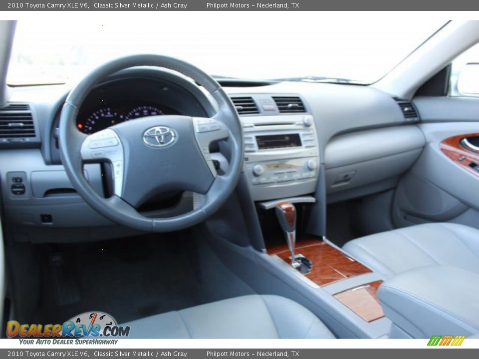 2010 Toyota Camry XLE V6 Classic Silver Metallic / Ash Gray Photo #19