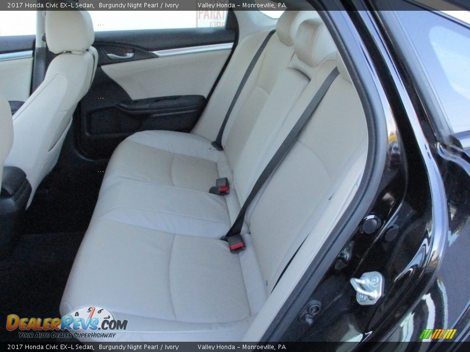 2017 Honda Civic EX-L Sedan Burgundy Night Pearl / Ivory Photo #12