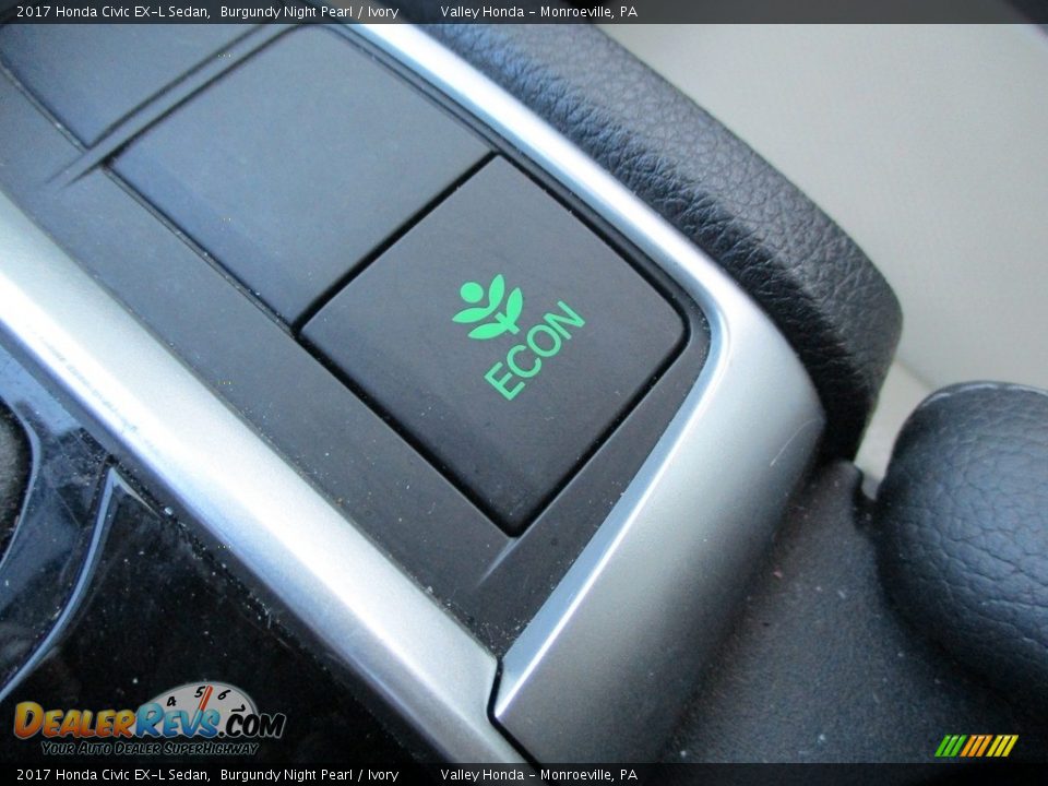 2017 Honda Civic EX-L Sedan Burgundy Night Pearl / Ivory Photo #18