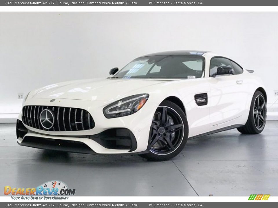 Front 3/4 View of 2020 Mercedes-Benz AMG GT Coupe Photo #12