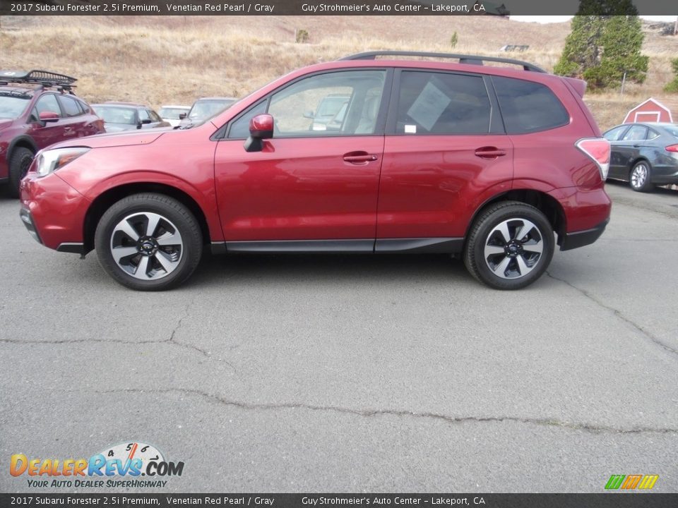 2017 Subaru Forester 2.5i Premium Venetian Red Pearl / Gray Photo #5