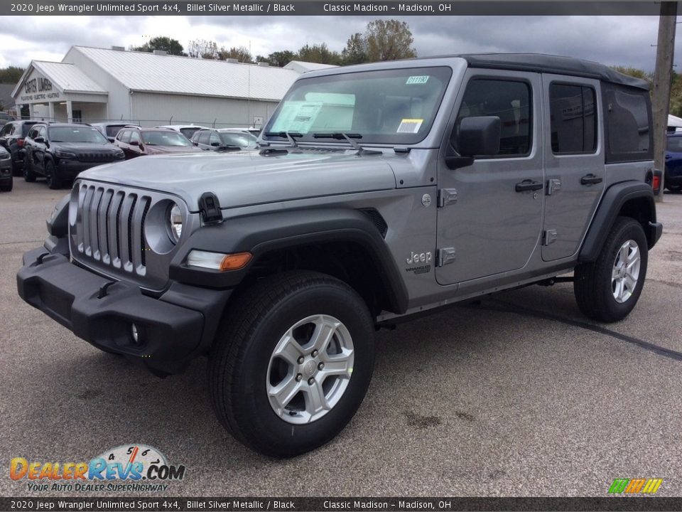 Front 3/4 View of 2020 Jeep Wrangler Unlimited Sport 4x4 Photo #5