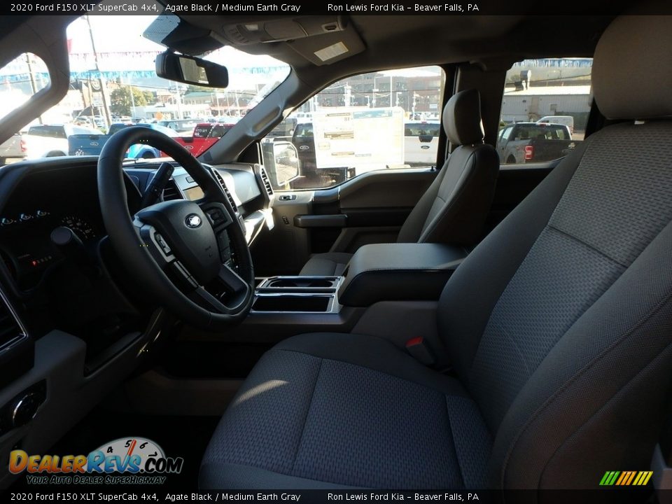Front Seat of 2020 Ford F150 XLT SuperCab 4x4 Photo #13