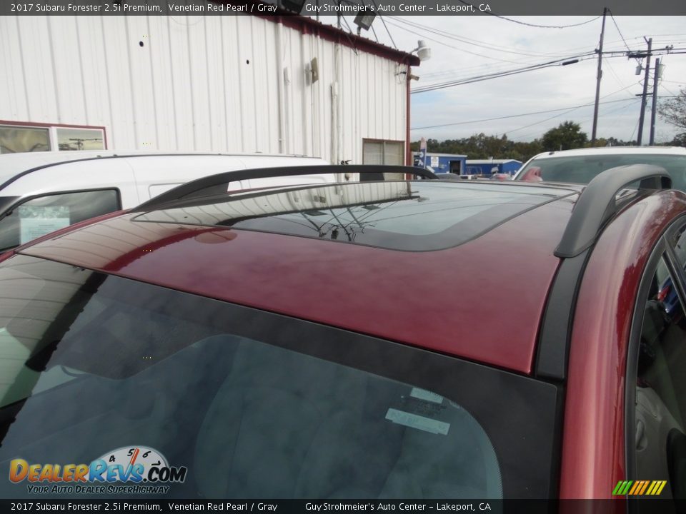 2017 Subaru Forester 2.5i Premium Venetian Red Pearl / Gray Photo #16