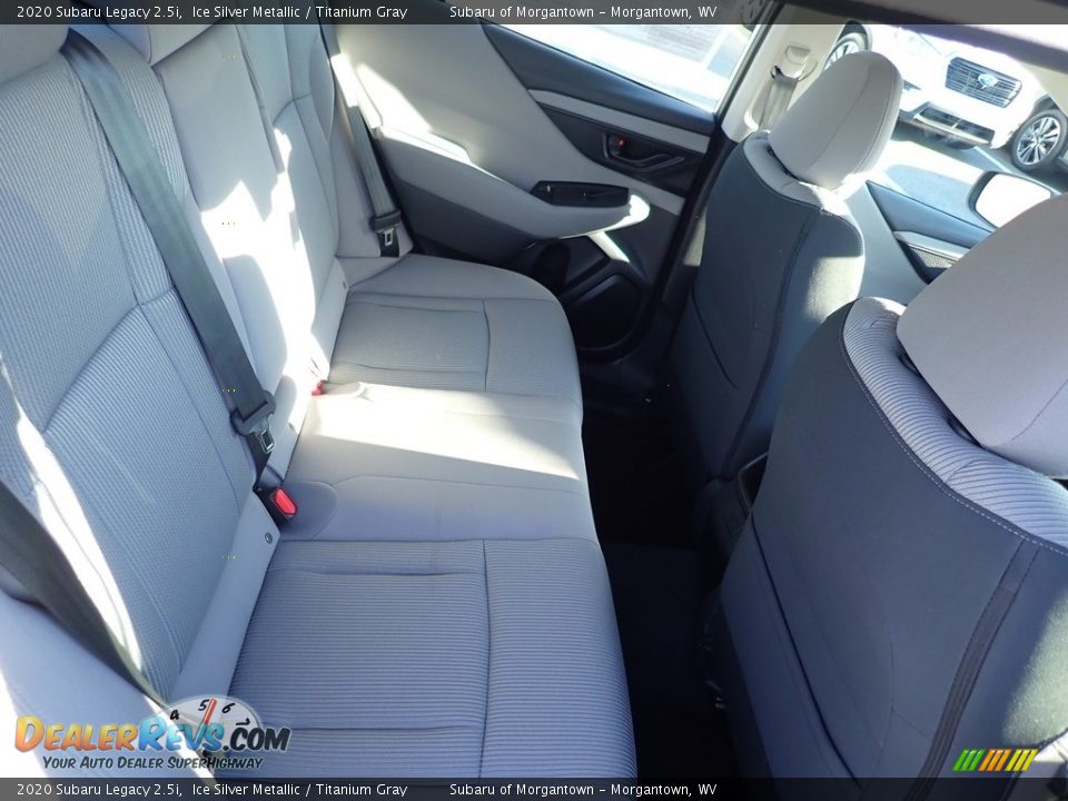 2020 Subaru Legacy 2.5i Ice Silver Metallic / Titanium Gray Photo #12